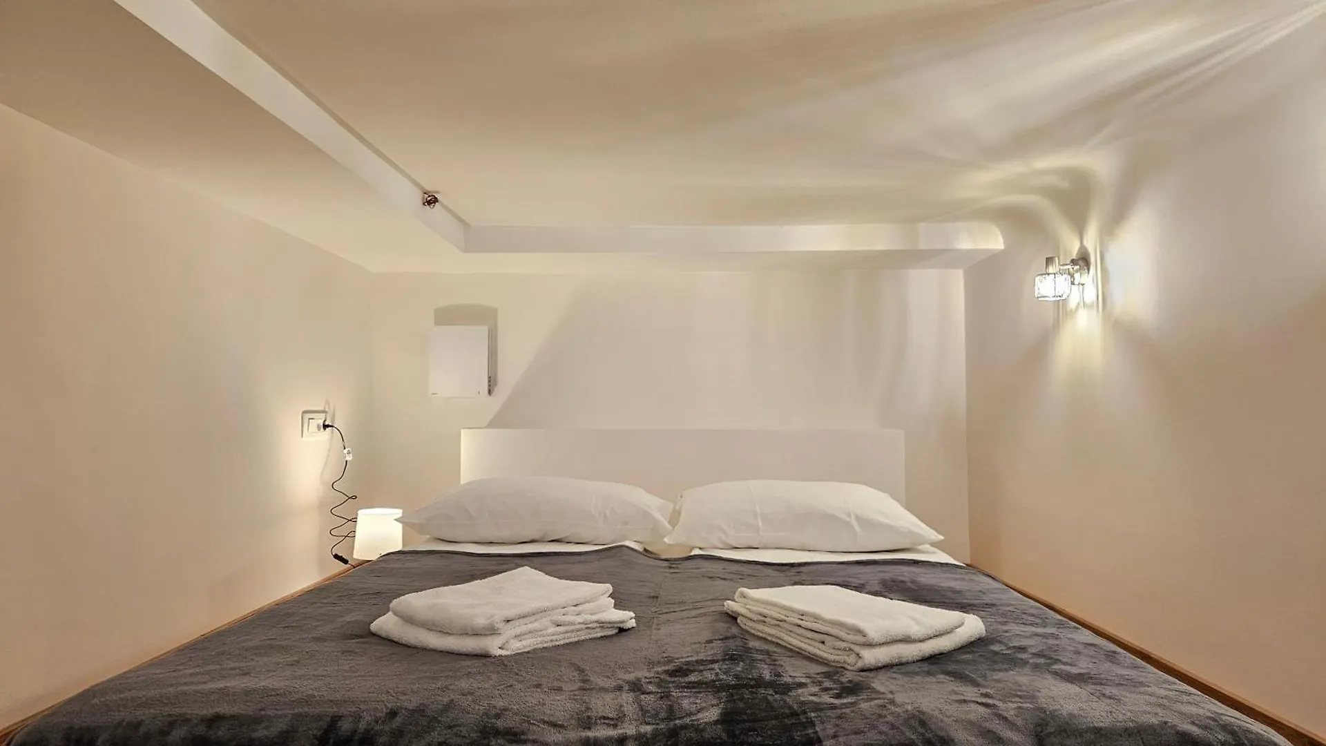 Apartment Relaxed Escape In The Old Town - App Sviti Tour As Ljubljana